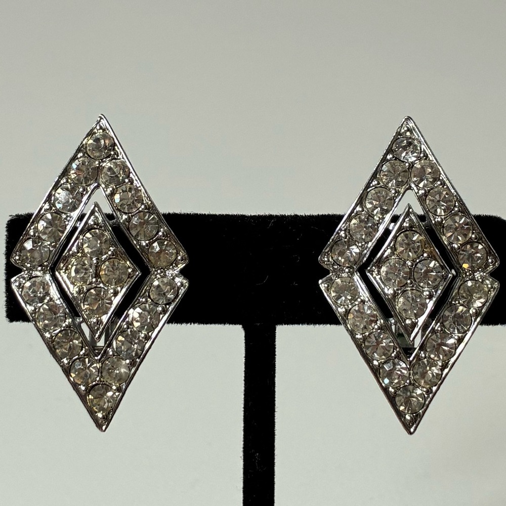 Vintage Sarah Coventry 1960s Silver Diamond-Shaped Clip-On Statement Earrings